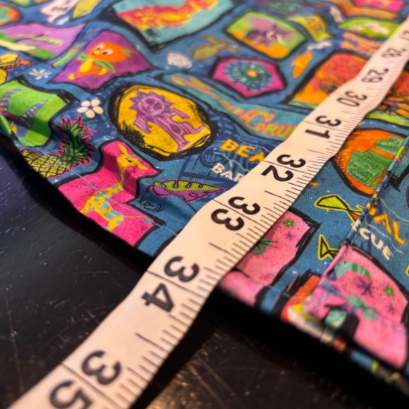 NWOT WDI MOG Disney D23 Expo 2019 Adventureland Tiki Room Hawaiian Camp Shirt XX - Picture 5 of 5